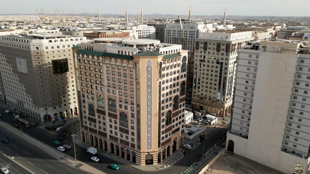 Waqf Outhman Bin Affan Hotel